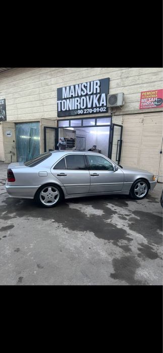 Продам Mercedes Benz w202 с поменяным мотором