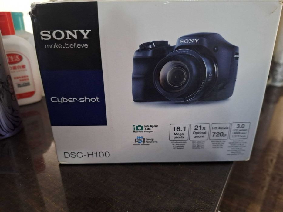 Продаётся фотоаппарат в отличном состоянии Sony