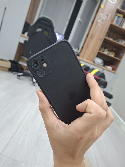 Iphone 11  65 акб