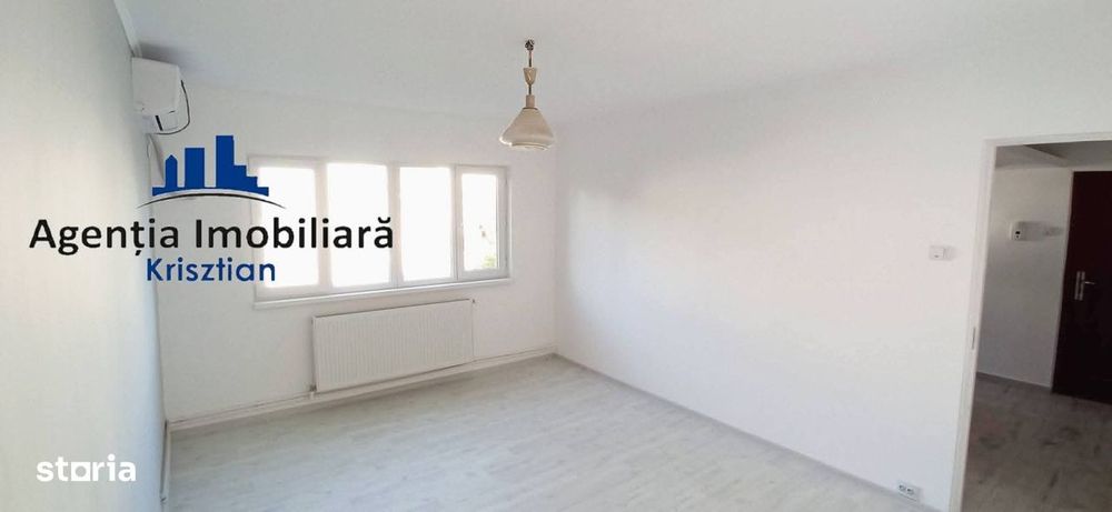 Apartament cu 2 camere de vânzare în Micro 15