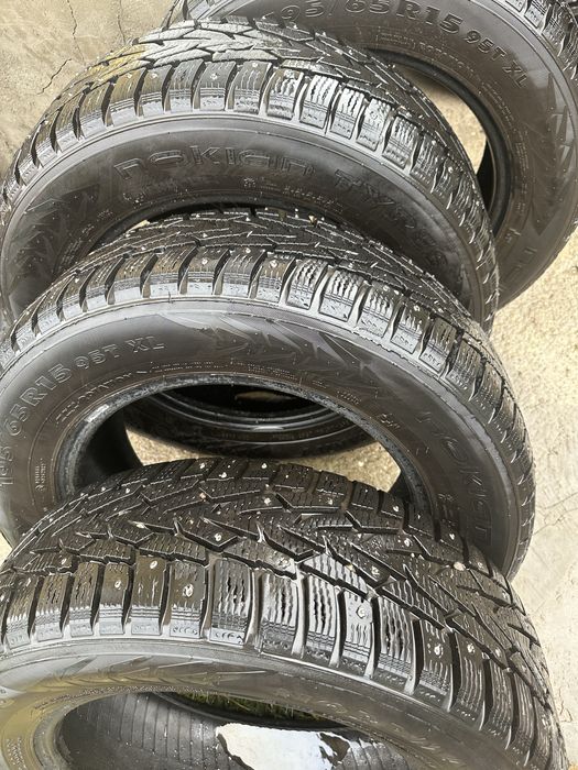 Продам шипы комплект