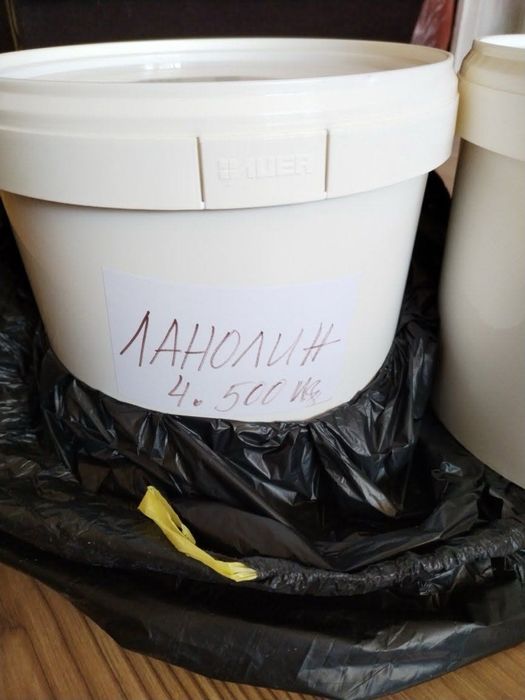 Безводен Ланолин