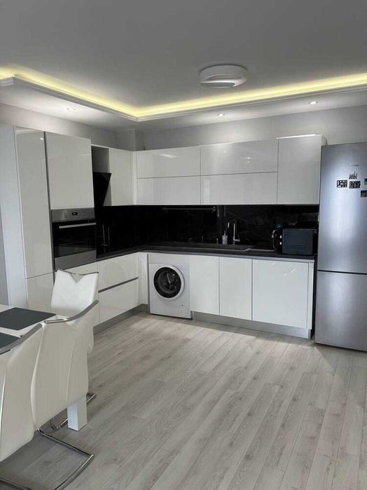 Тристаен апартамент с паркомясто