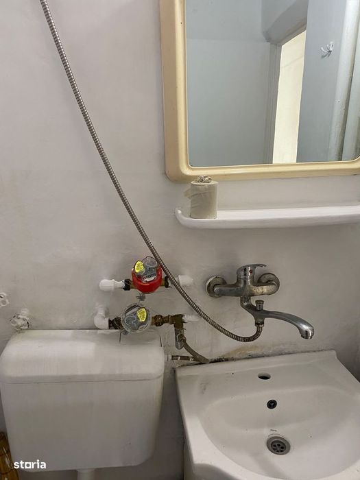 Burdujeni-Zona Garii-Garsonieră et.2,pret 17.000 Euro.