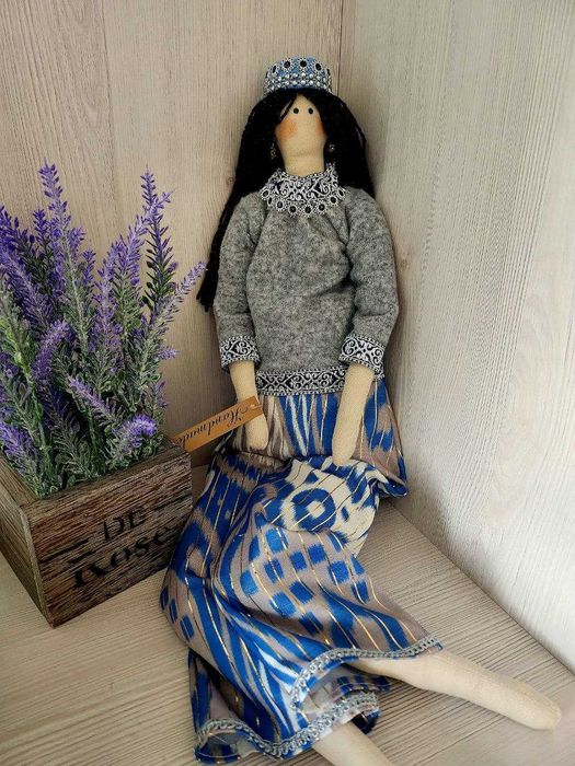 Кукла Тильда в Национальной Одежде