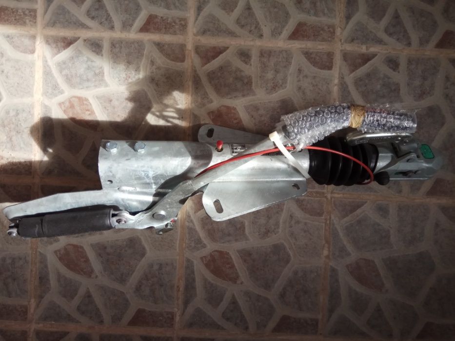 Dispozitiv frana inertial KNOTT KF 27