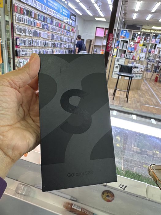 Прродам Samsung S22