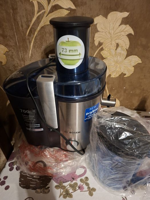 Продаю соковыжималку фирма Бош