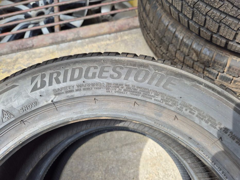 2 Anvelope M+S IARNA - 185/60/15 88T - BRIDGESTONE - NOI - DOT 19-21 !