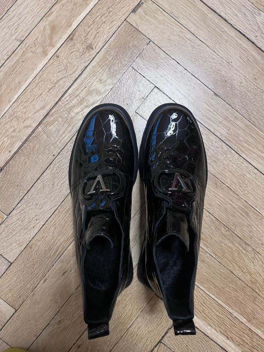 Дамски лачени мокасини, НОВИ,  Gold Deer, размер 39