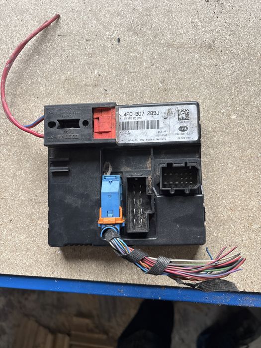 Бушонно табло за ауди а6 ц6 4ф