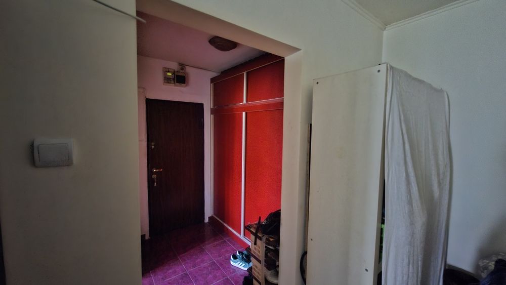 Vand apartament 2 camere - Bd. Basarabia sec 2