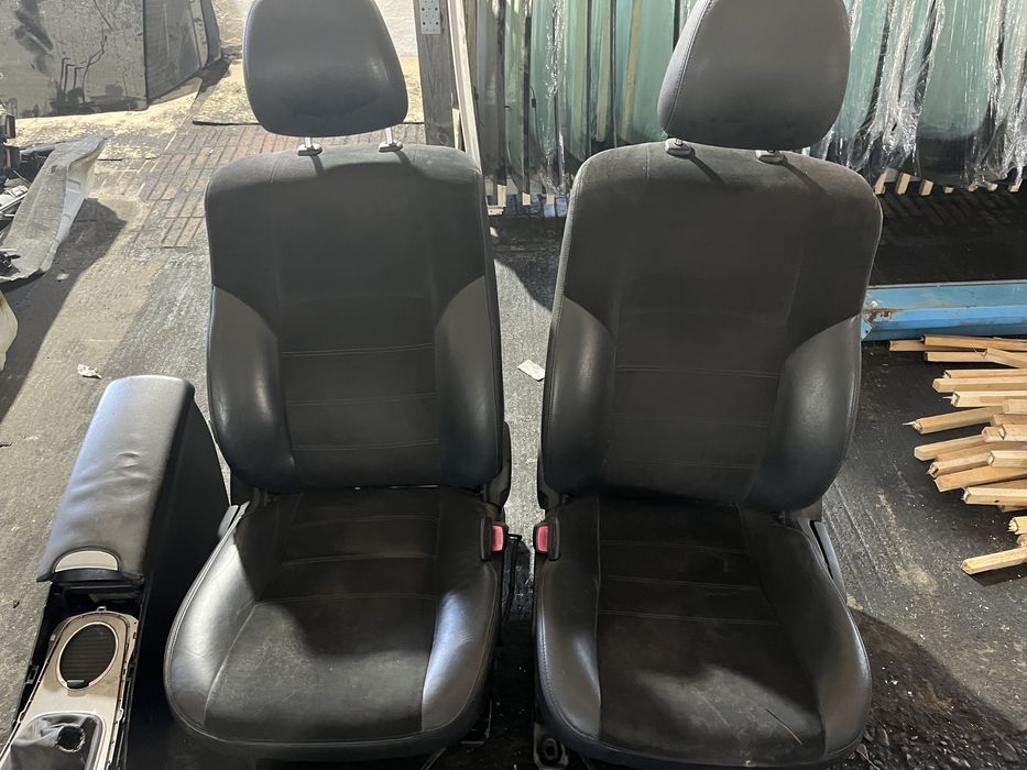 Interior / Scaune / Bancheta Toyota Avensis T27 sedan