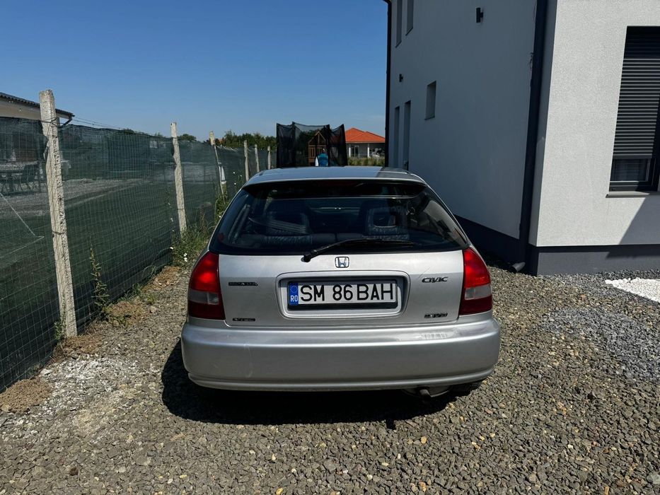 Vând Honda Civic