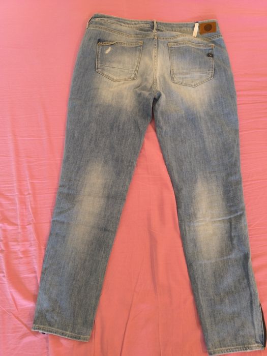 Дамски дънки размер 32