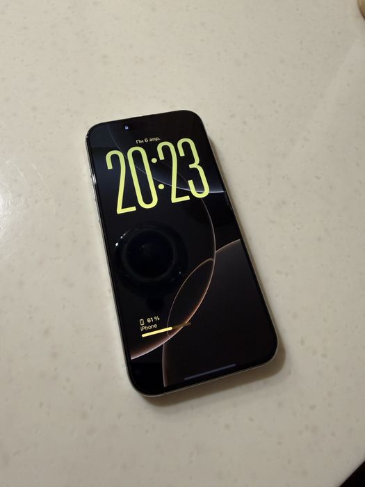 Продам айфон 16 про мах