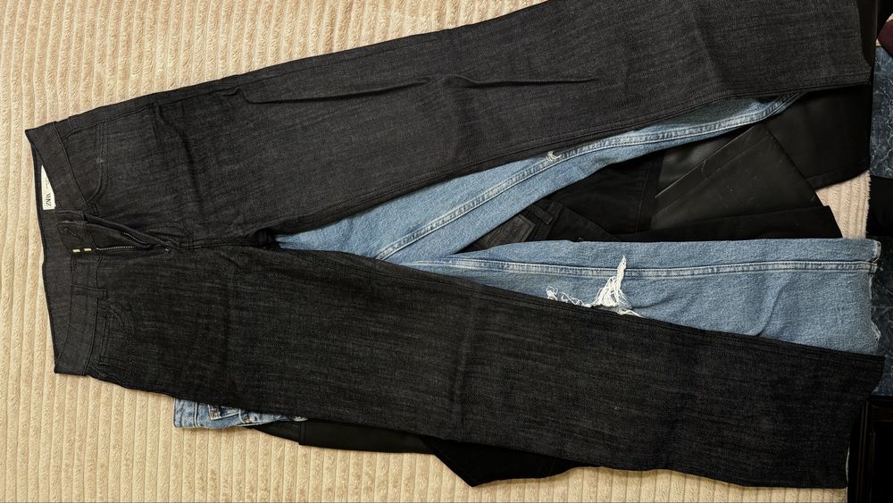 Дънки и кожени панталони Zara, Levi's , Bershka
