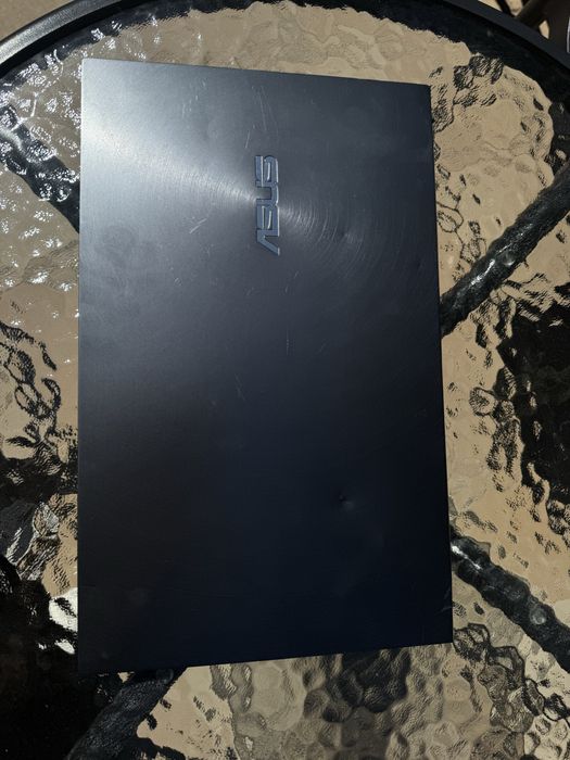 Ноутбук Asus zenBook 14