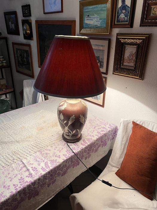 Настолни осветителни тела Ламби