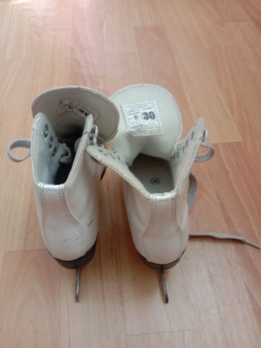 Коньки фигурные в хорошем состоянии