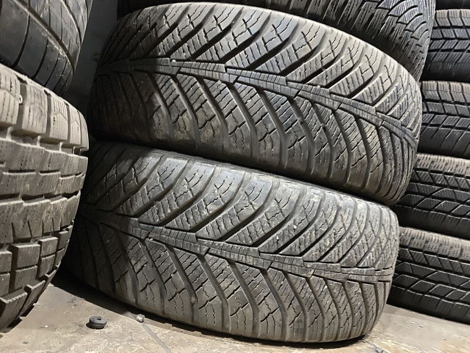 Шины Goodyear 225/55/16, 2шт