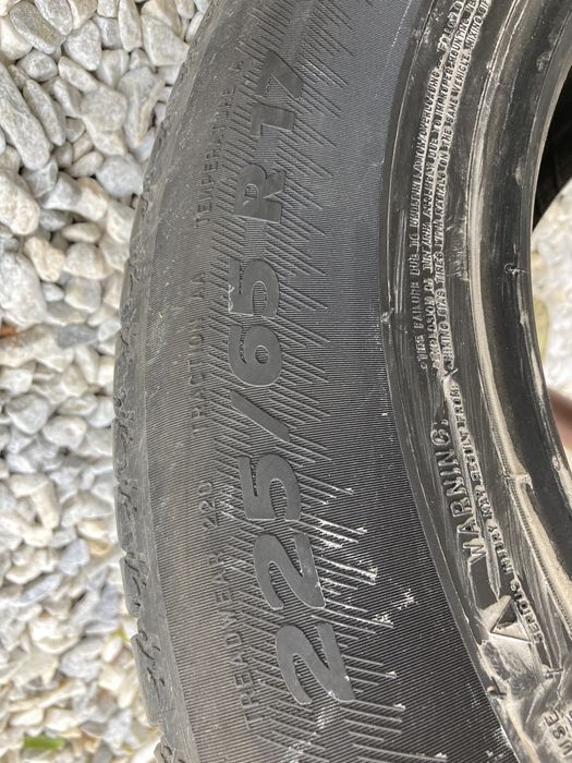 Гуми за джип 225-65-17