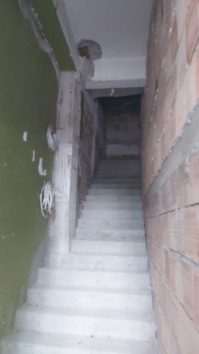 Хотел,  стаи за гости и  кафетерия