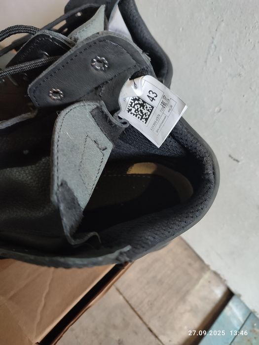 Ботинки кожаные размер 43