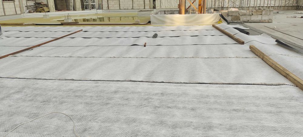 Montaj TPO va PVX membranalar va materiallari