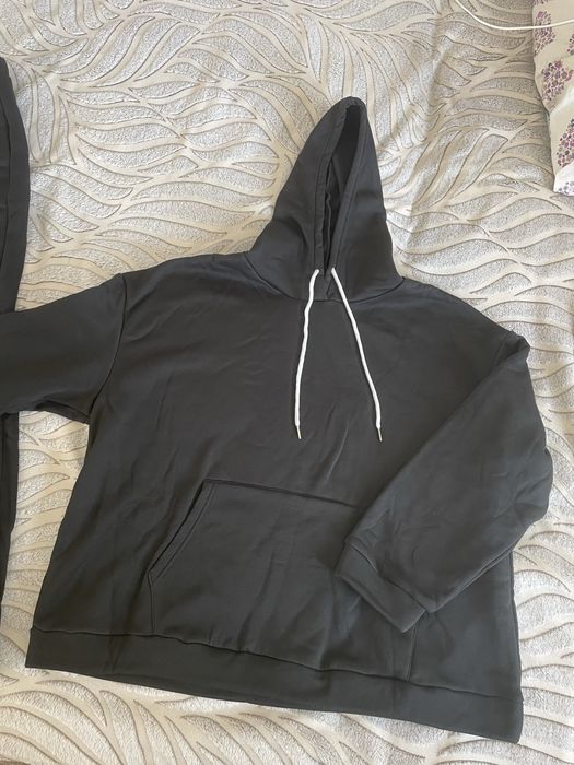 Продам костюм спортивный