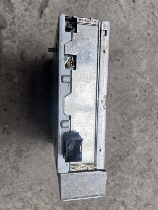 Усилвател Becker Mercedes Harman Kardon Logic 7
