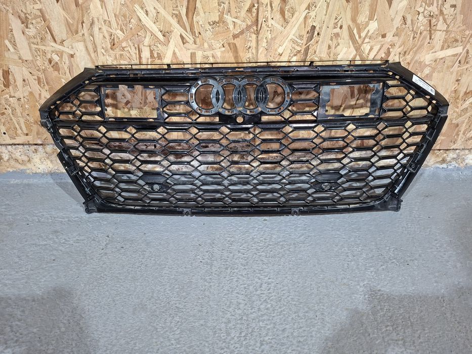 Grila radiator Audi RS6 RS7 4K8 an 2020-2024