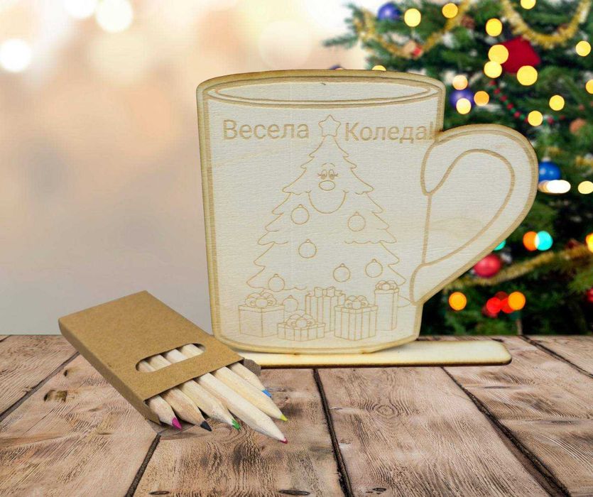 Дървена фигурка за оцветяване със стойка и моливи