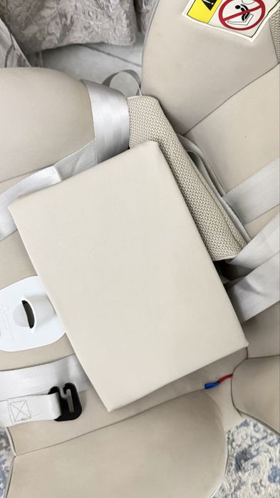 Автокресло HB isofix