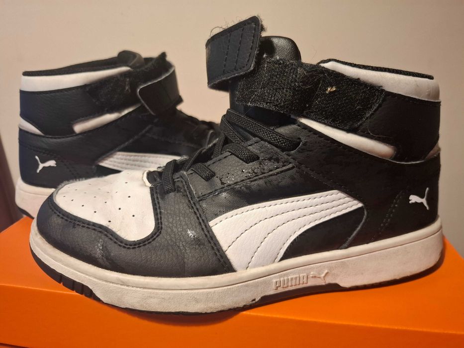 Ghete baschet Puma pentru copii