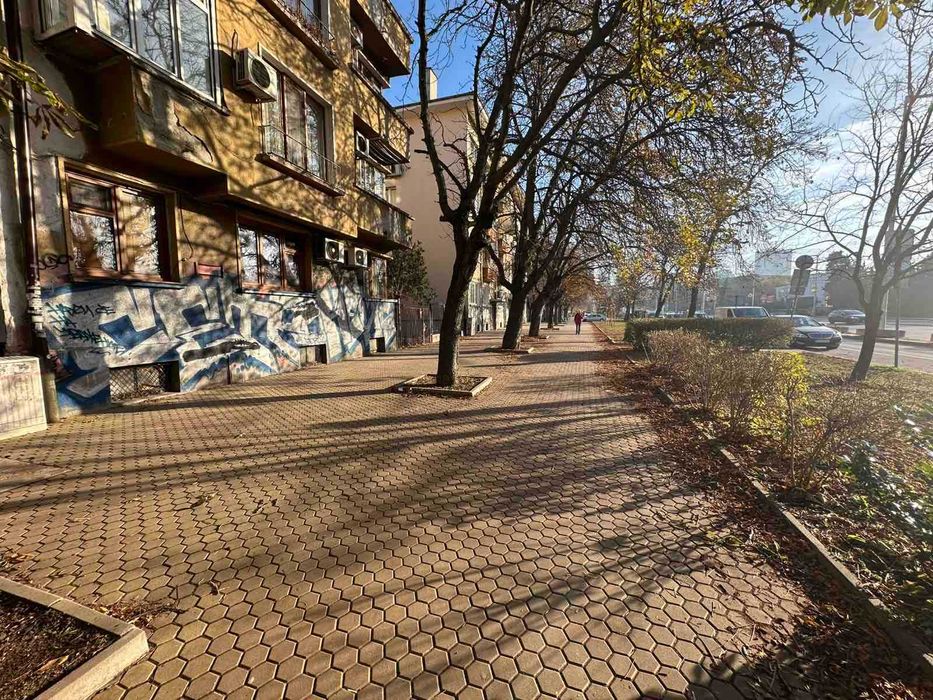 Дава се под наем Тристаен апартамент в София, Иван Вазов - 101 кв.м за 840 € - Снимка #9