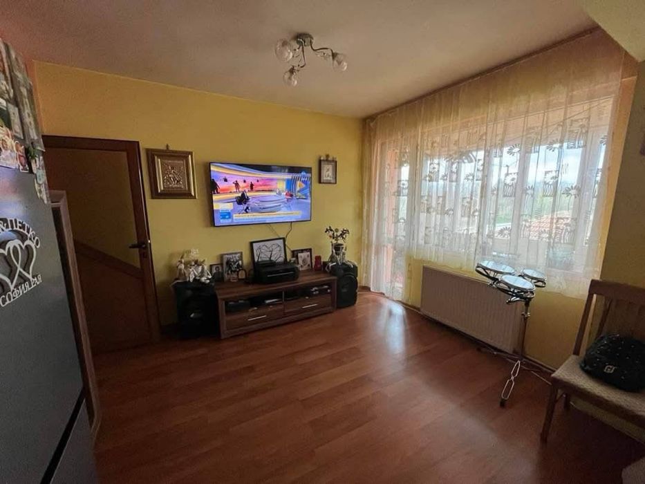 Етаж от къща, кв. Дивдядово