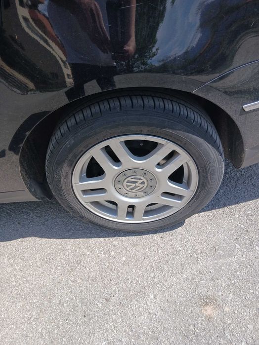 Гуми с джанти 16 "VW