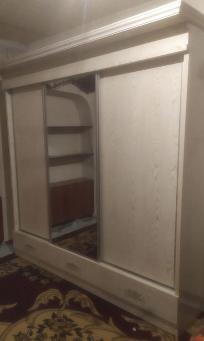 Mebel spalni kravat shkaf oyna