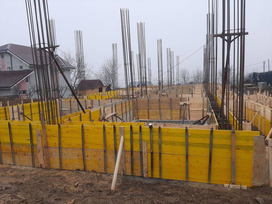Construcții la cheie si la rosu