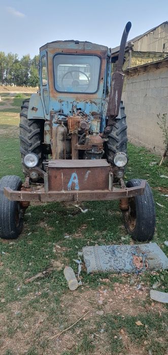 Продаётся трактор т40