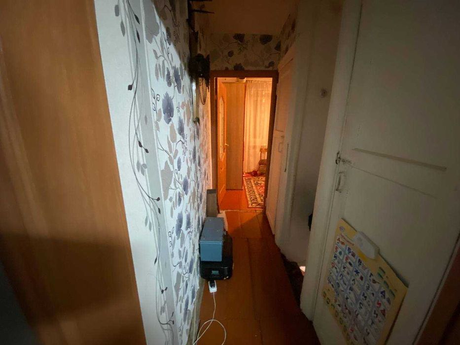 3-комн. квартира, 53.3м², 1/2 этаж