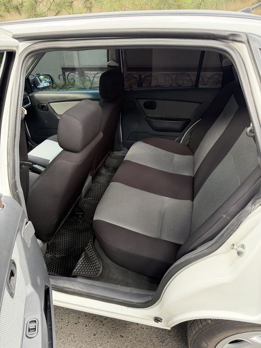 Продаю chevrolet Nexia 2 супер 1.6