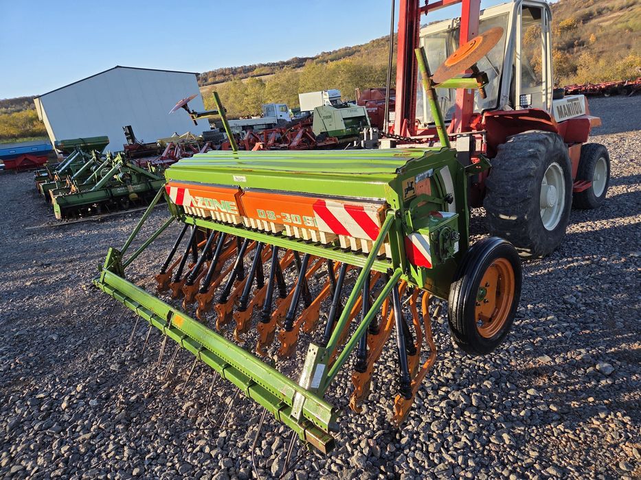 Semanatoare Paioase Amazone D8-30 Special