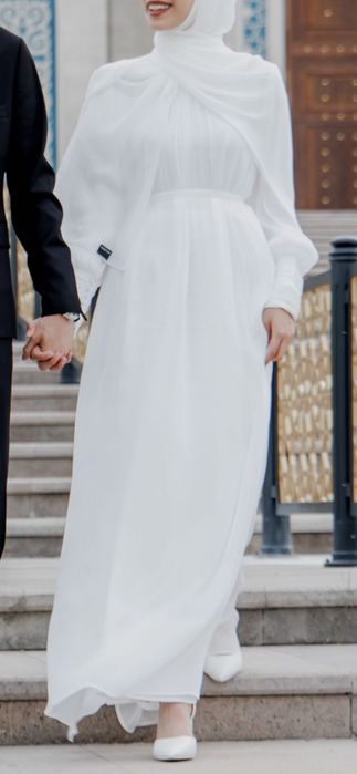 Рагрузка гардероба. Платья