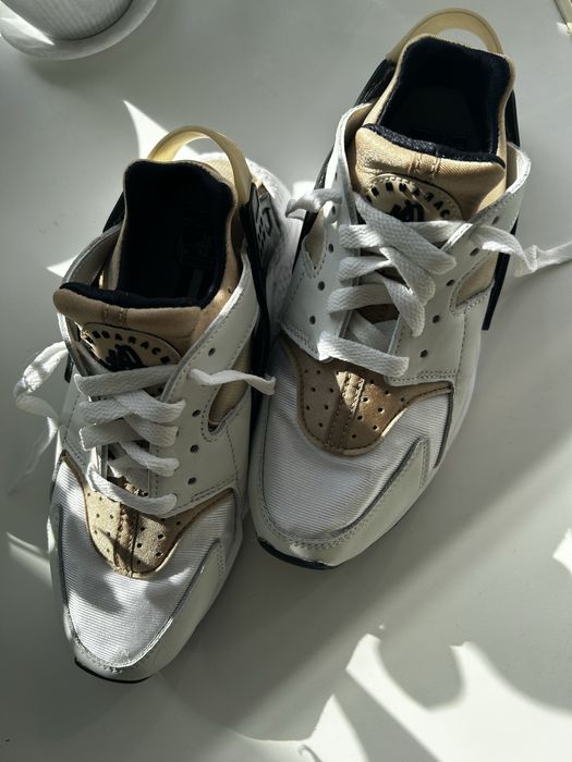 Продам кроссовки