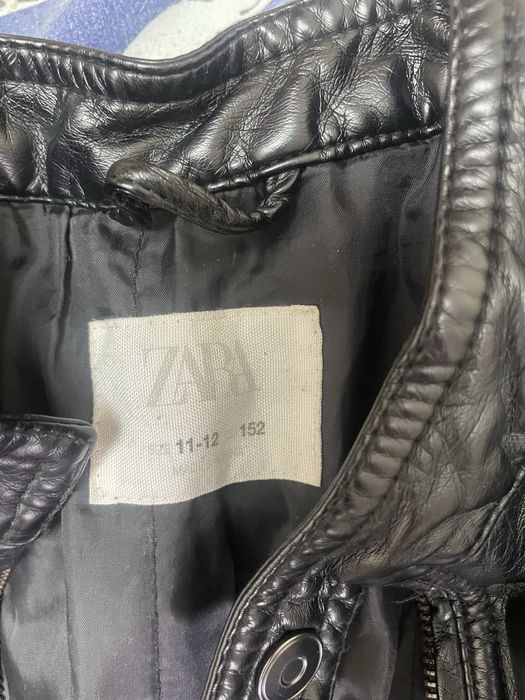 Куртка ZARA на мальчика. Рост 152