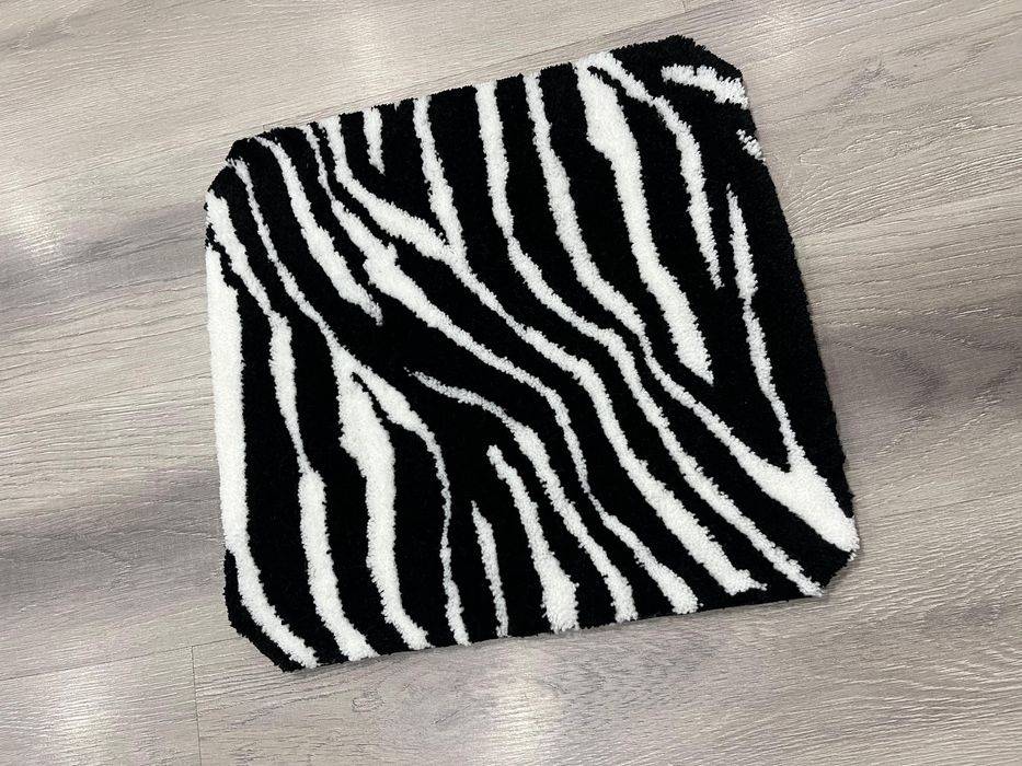 Тафтинговые коврики (ручной работы)