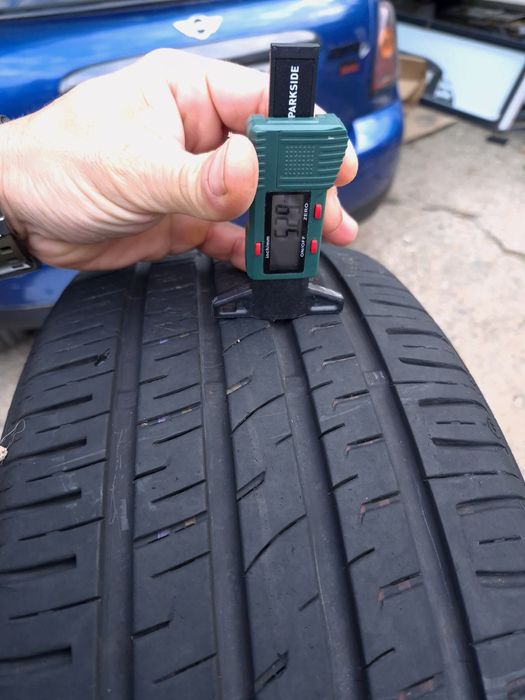 Гуми 205/50/16 Барум стар дот