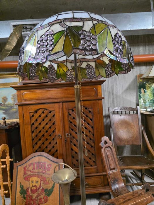 Витрина с интарзия